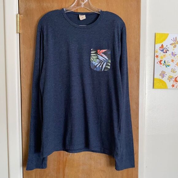 Hollister L/S Crew Neck T-shirt - Picture 1 of 7